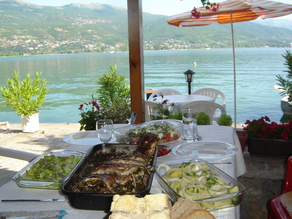 'By The Lake' Apartments Οχρίδα Εξωτερικό φωτογραφία
